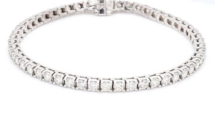 Diamond Tennis Bracelet - Kelly Wade Jewelers
