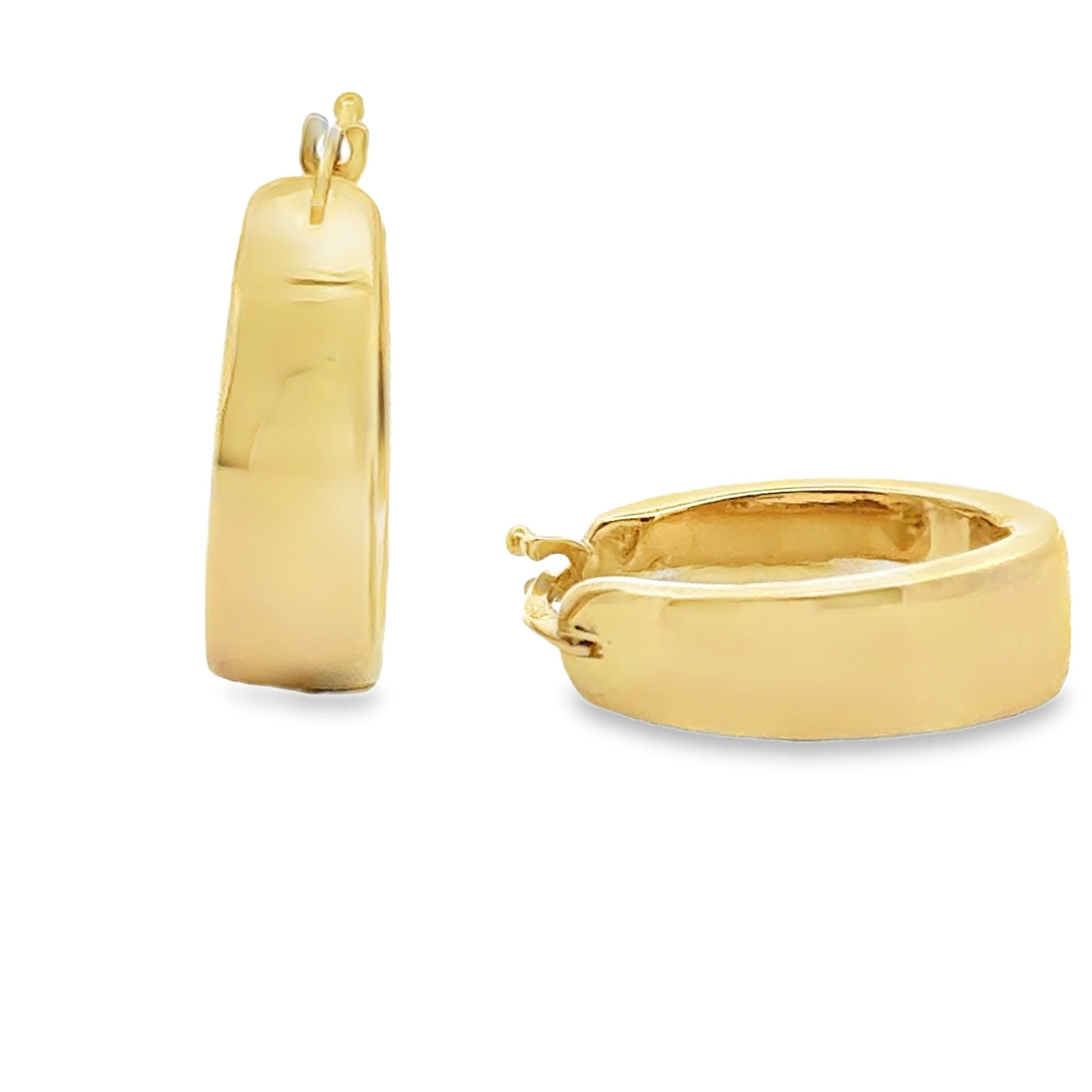 14k yellow gold oval flat hoop - Kelly Wade Jewelers