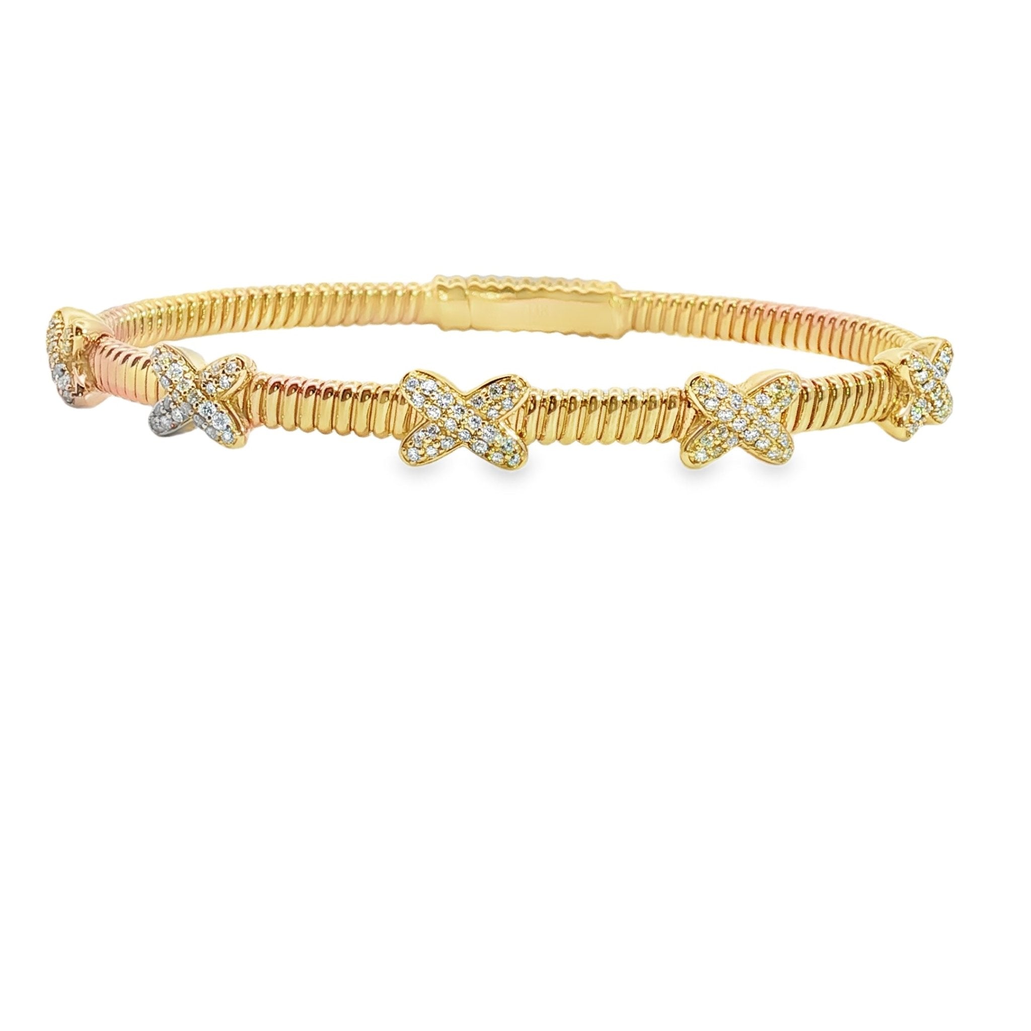 14k yellow gold strie detail b - Kelly Wade Jewelers