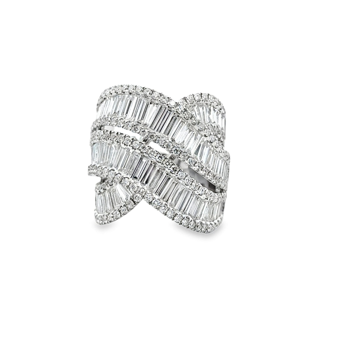 18k white gold baguette and ro - Kelly Wade Jewelers