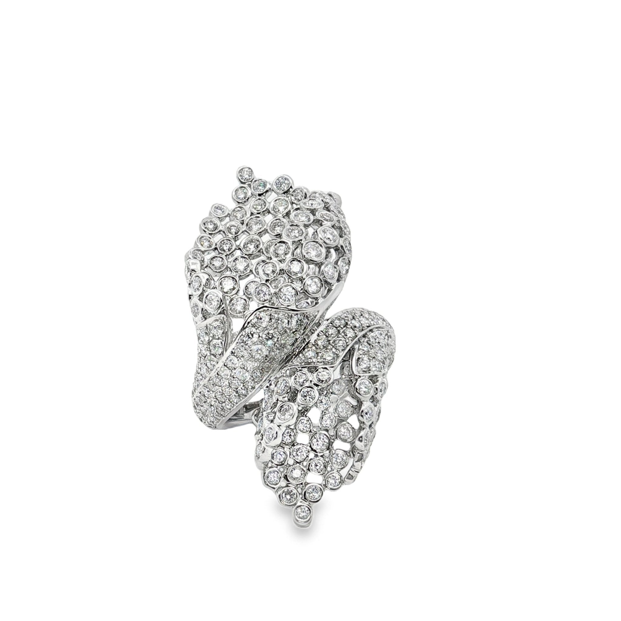 18k white gold bezel set and p - Kelly Wade Jewelers