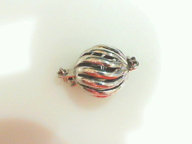 18k white gold necklace clasp - Kelly Wade Jewelers