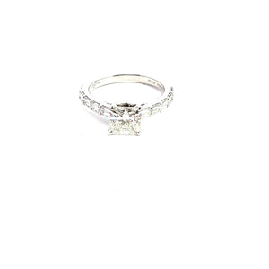 Platinum princes cut diamond w