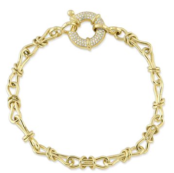 Gold link bracelet with round diamond clasp