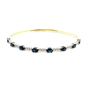 Flexible sapphire and diamond bangle bracelet