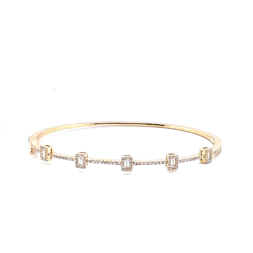 
                
                    Load image into Gallery viewer, 14k yellow gold 5 baguette dia
                
            