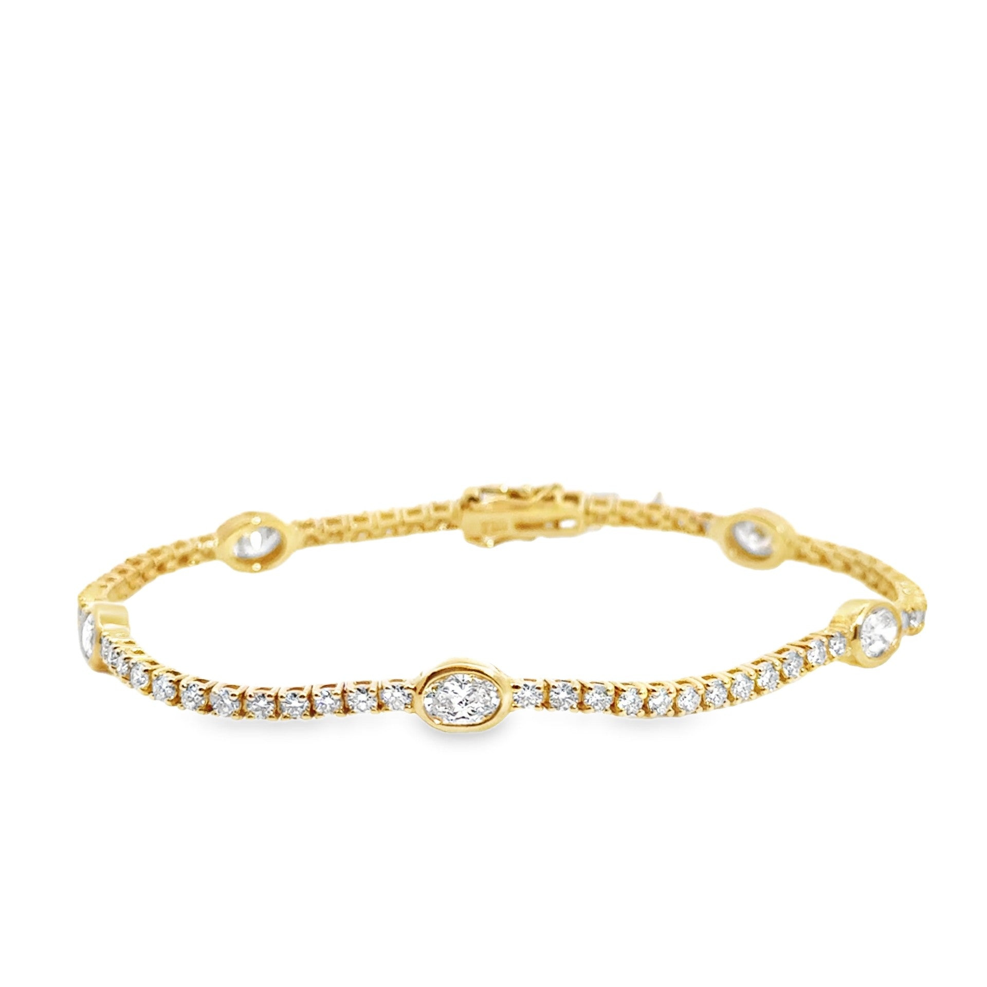 Diamond Station Tennis Bracelet - Kelly Wade Jewelers