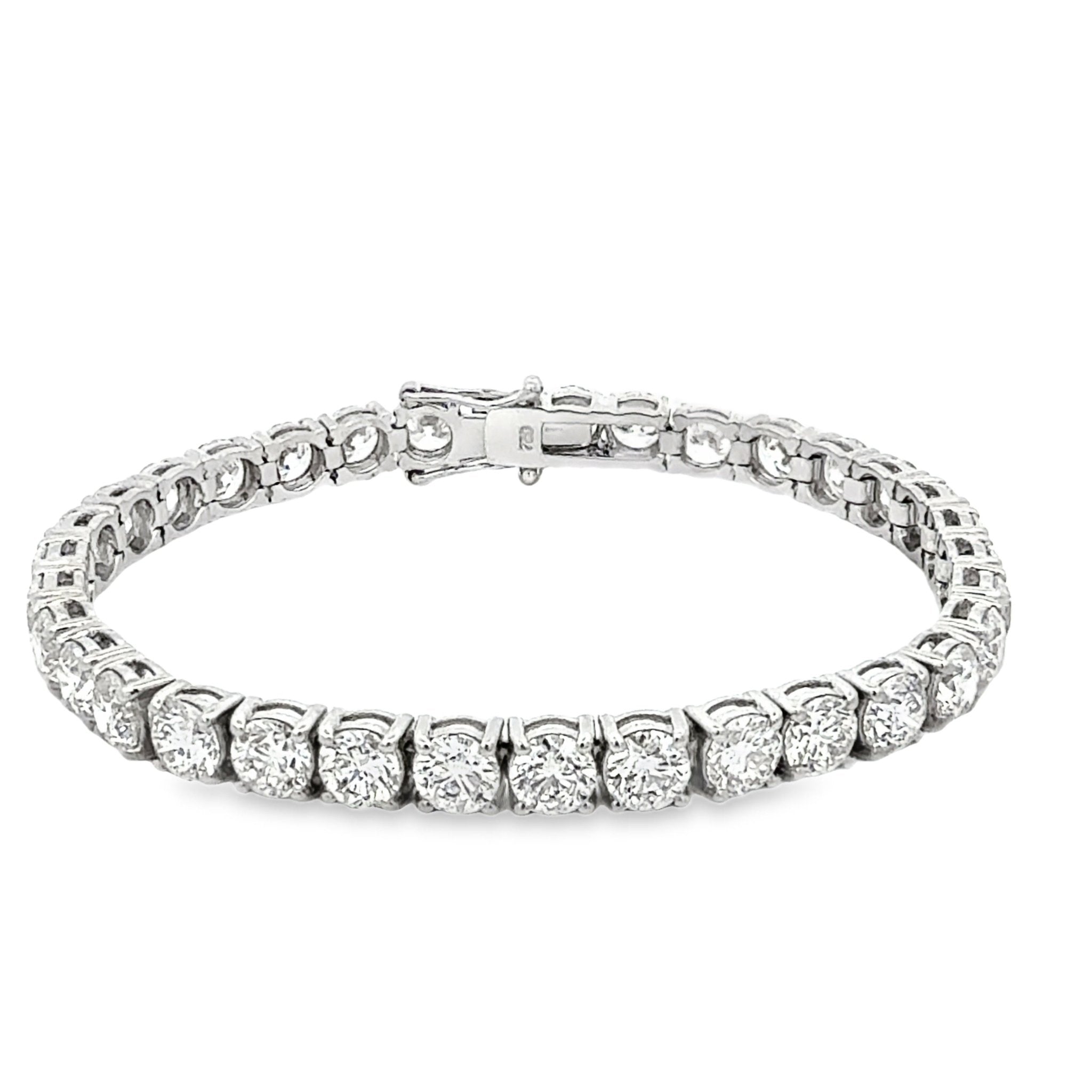 Diamond Tennis Bracelet - Kelly Wade Jewelers