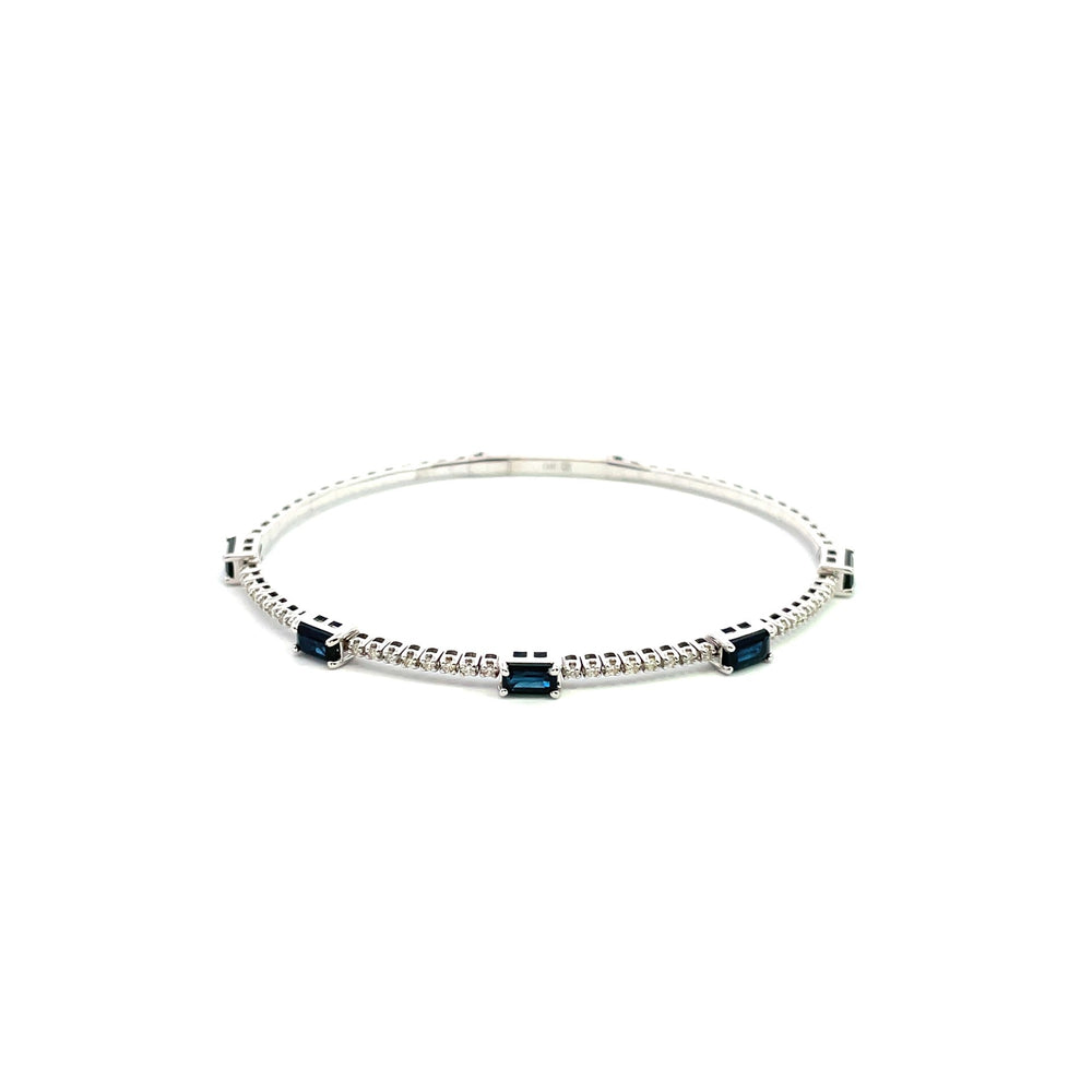 Flexible bracelet with sapphires and diamonds