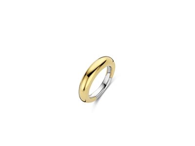 Graduated Ring - Kelly Wade Jewelers Store