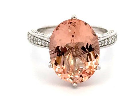 Morganite Oval Cut Diamond Ring - Kelly Wade Jewelers