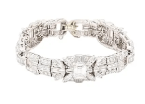Platinum emerald cut diamond w - Kelly Wade Jewelers