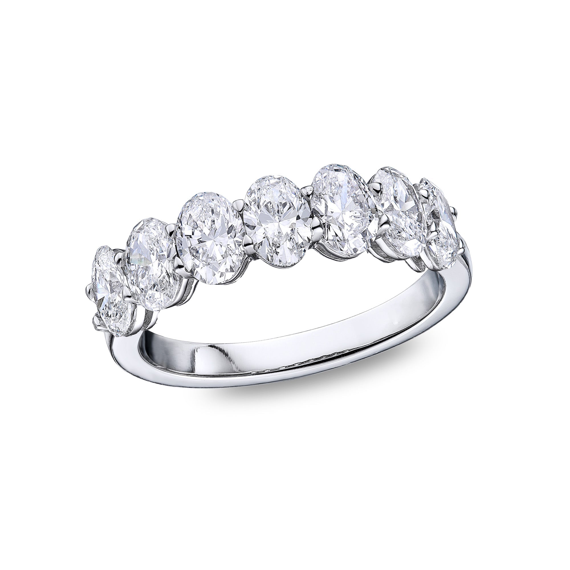 Platinum Oval Diamond Ring - Kelly Wade Jewelers