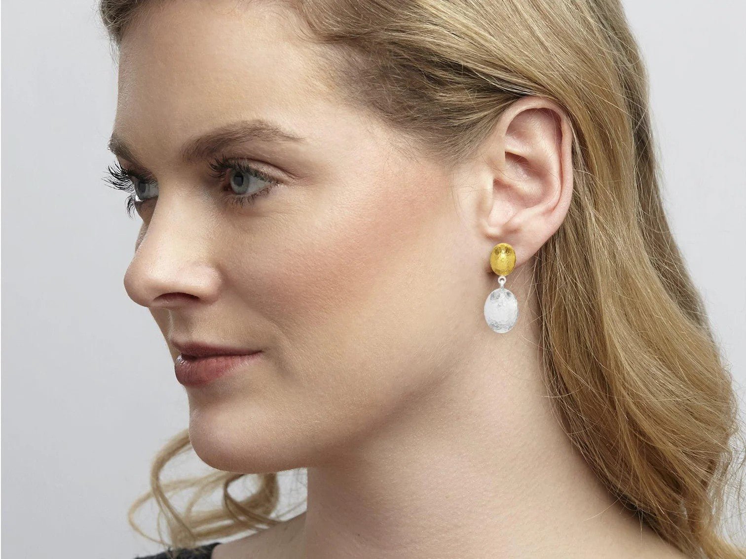 Round Sterling Silver Earings - Kelly Wade Jewelers