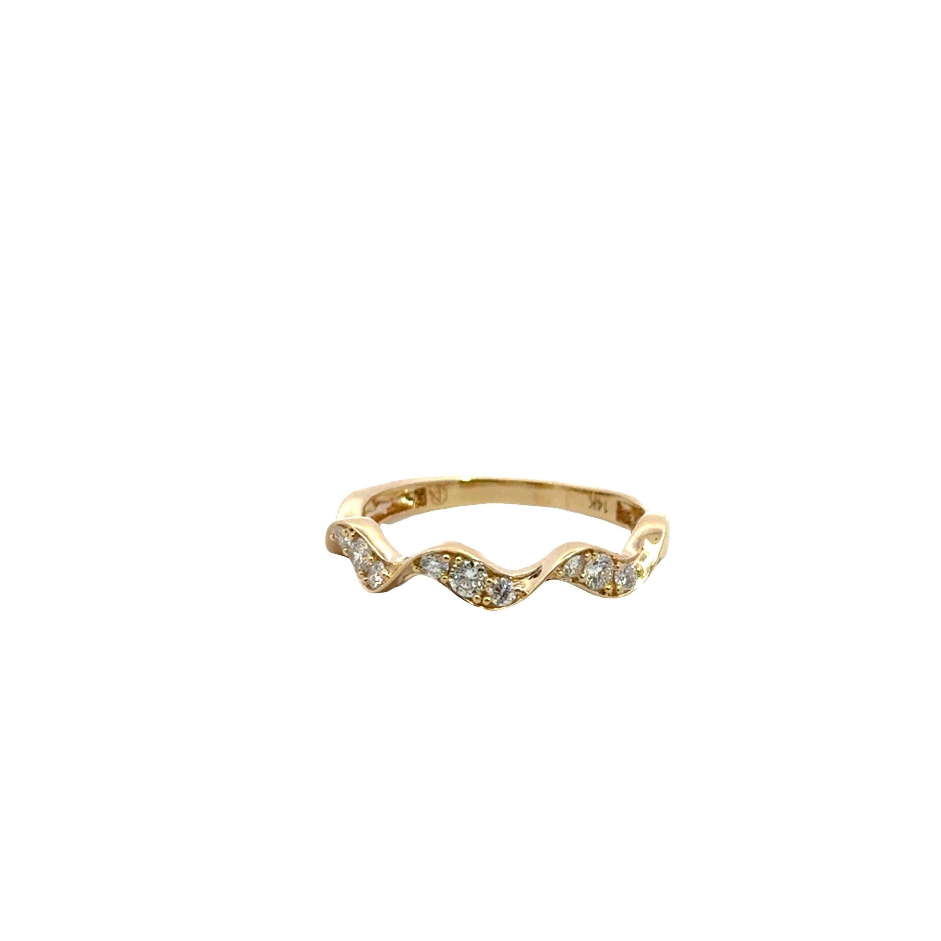 Wavy Diamond Ring - Kelly Wade Jewelers