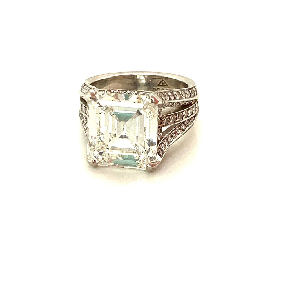 Platinum emerald cut diamond 6 - Kelly Wade Jewelers Store