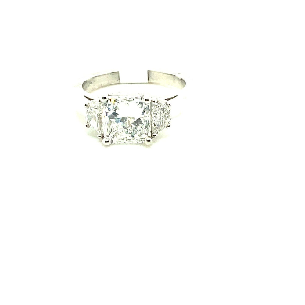 
                
                    Load image into Gallery viewer, Platinum radiant cut diamond c - Kelly Wade Jewelers Store
                
            