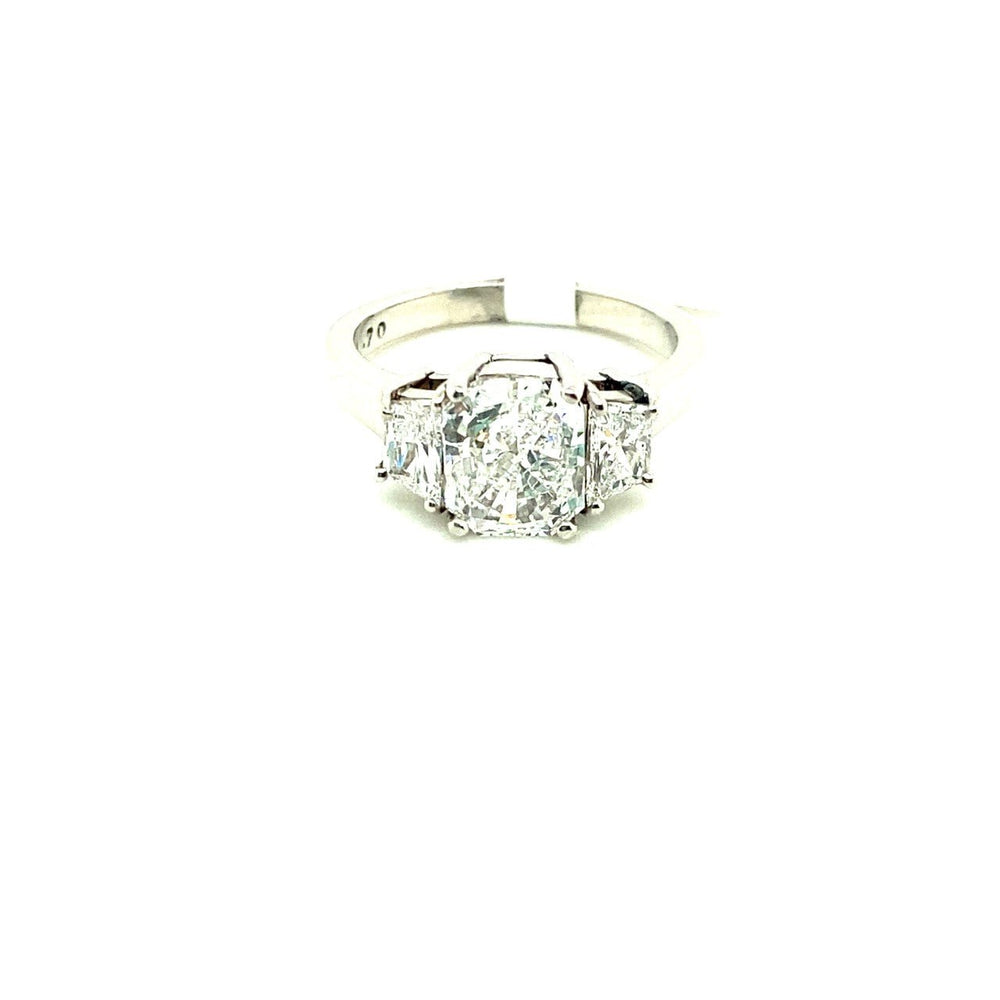 Platinum radiant diamond cente - Kelly Wade Jewelers Store