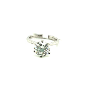 Round Brilliant Diamond Ring - Kelly Wade Jewelers Store